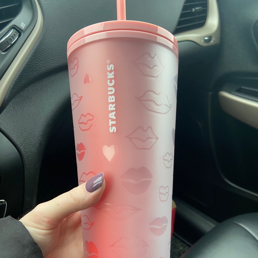 2021 Starbucks Valentines Day Lip Tumbler